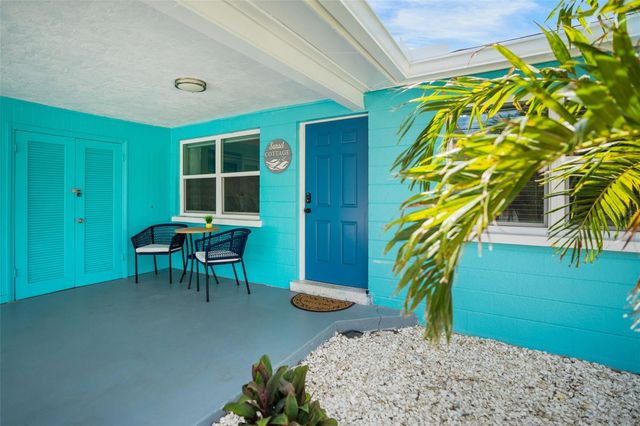 1004 67TH AVENUE W, Bradenton, FL 34207