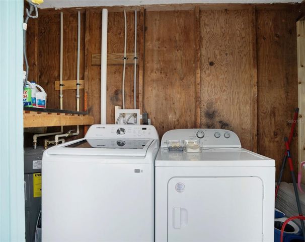 1004 67TH AVENUE W, Bradenton, FL 34207