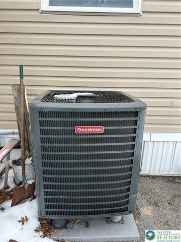 1190 Grange Road, Lower Macungie Twp, PA 18106