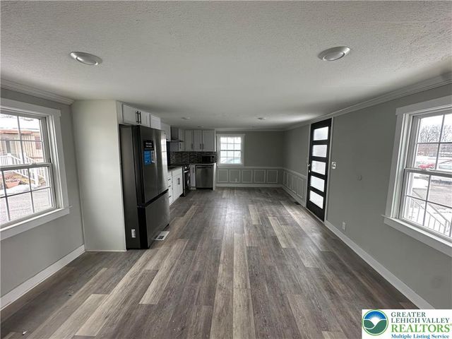 1190 Grange Road, Lower Macungie Twp, PA 18106