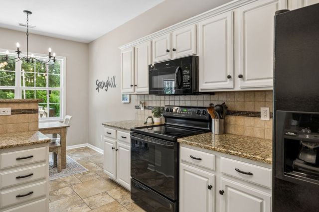 1271 Baker Creek Dr, Spring Hill, TN 37174