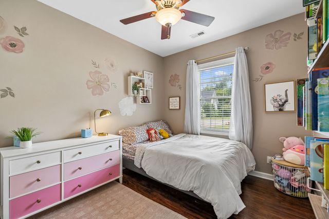 1271 Baker Creek Dr, Spring Hill, TN 37174