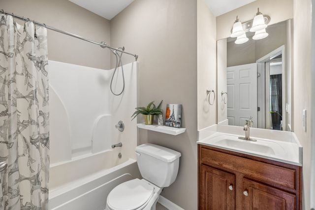 1271 Baker Creek Dr, Spring Hill, TN 37174
