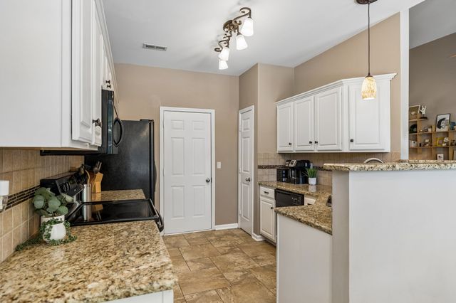 1271 Baker Creek Dr, Spring Hill, TN 37174
