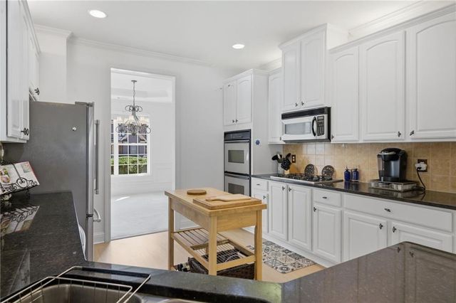 1210 Magnolia Park Circle, Cumming, GA 30040