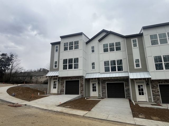 2002 Sonya Terrace, Nashville, TN 37209
