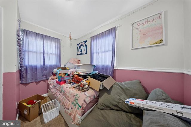 13 CAXTON DR, New Castle, DE 19720