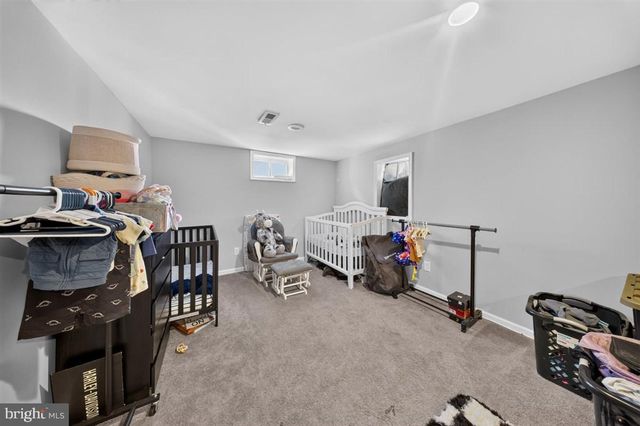 13 CAXTON DR, New Castle, DE 19720