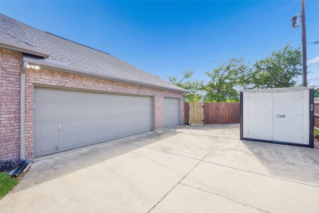 1606 Sarah Brooks Drive, Keller, TX 76248