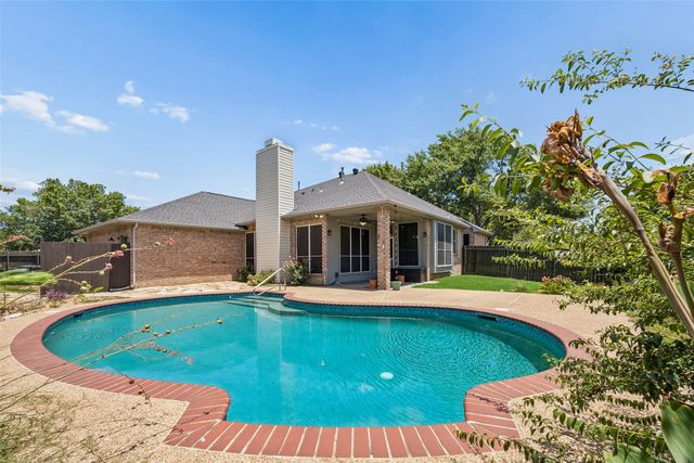 1606 Sarah Brooks Drive, Keller, TX 76248