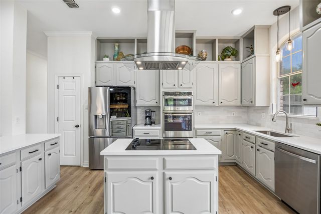 1606 Sarah Brooks Drive, Keller, TX 76248