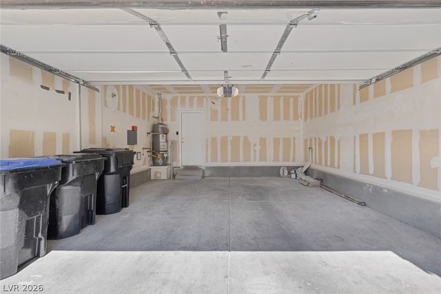 684 Moonlight Stroll Street, Henderson, NV 89002