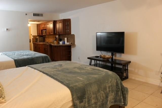 19201 Collins Ave 622, Sunny Isles Beach, FL 33160