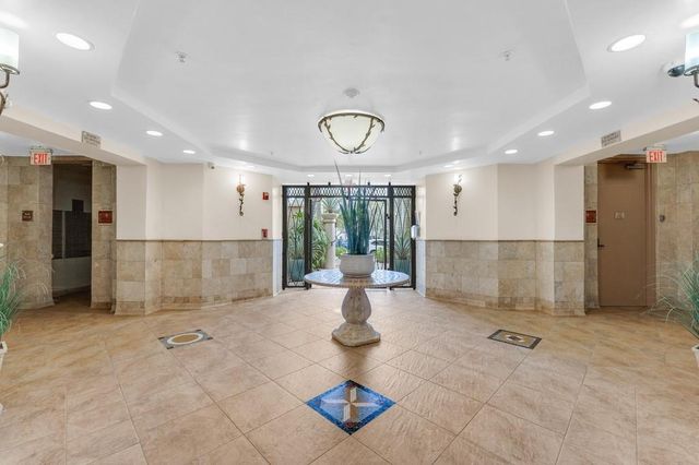 2955 NW 126th Avenue 212-5, Sunrise, FL 33323