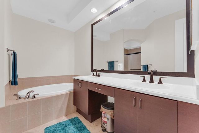 2955 NW 126th Avenue 212-5, Sunrise, FL 33323