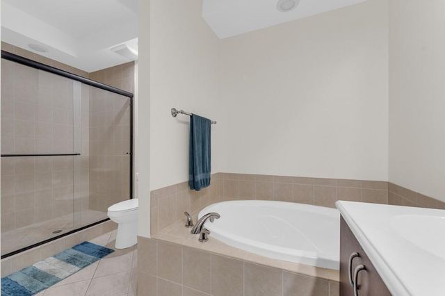 2955 NW 126th Avenue 212-5, Sunrise, FL 33323