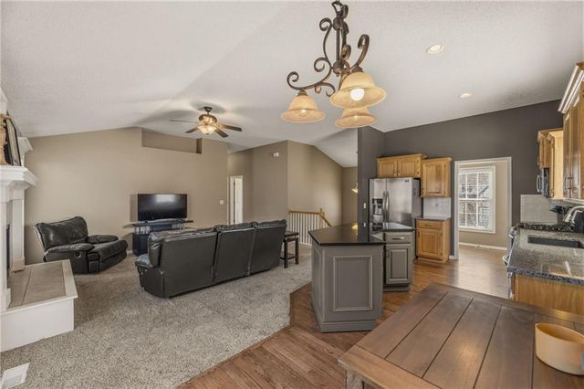 15378 S SHANNAN Lane, Olathe, KS 66062