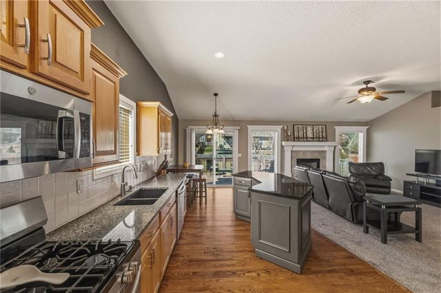 15378 S SHANNAN Lane, Olathe, KS 66062