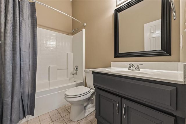 15378 S SHANNAN Lane, Olathe, KS 66062