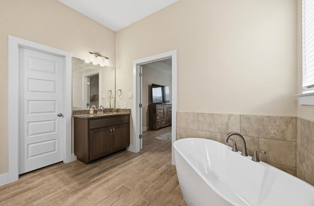 169 Soft Elm DR, Buda, TX 78610