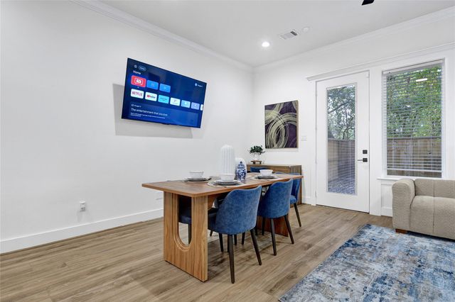 3557 Seabrook Street, Houston, TX 77021