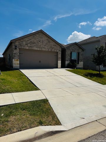 9147 BENNETT FRST, Converse, TX 78109