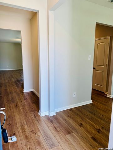 9147 BENNETT FRST, Converse, TX 78109