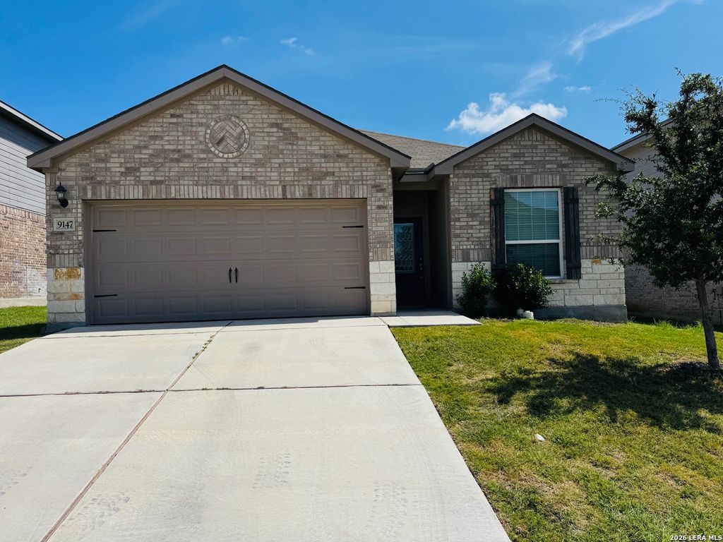 9147 BENNETT FRST, Converse, TX 78109