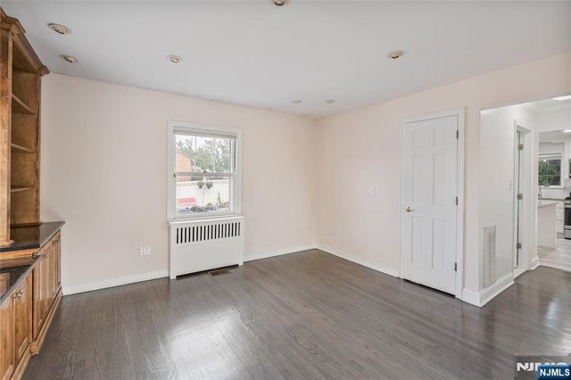 21 Kipp Avenue, Lodi, NJ 07644