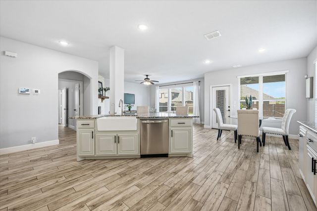 300 Ben Thomas Street, Burleson, TX 76028