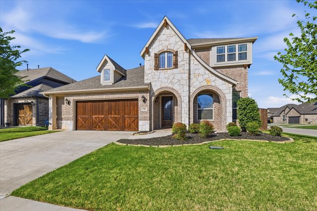 300 Ben Thomas Street, Burleson, TX 76028