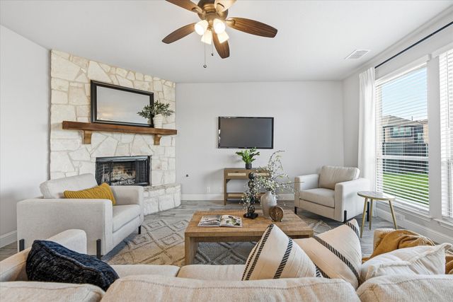 300 Ben Thomas Street, Burleson, TX 76028