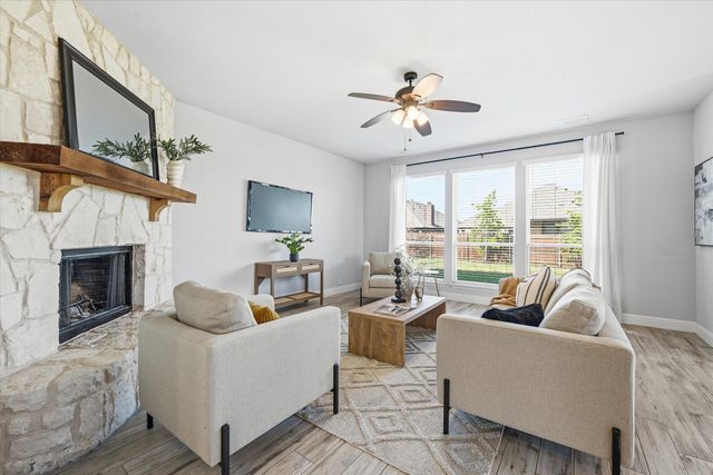 300 Ben Thomas Street, Burleson, TX 76028