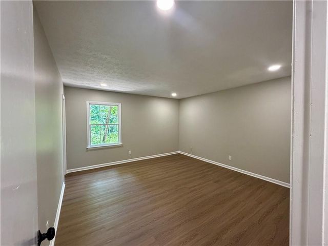 6700 Roswell Road 11D, Atlanta, GA 30328