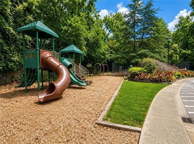 6700 Roswell Road 11D, Atlanta, GA 30328