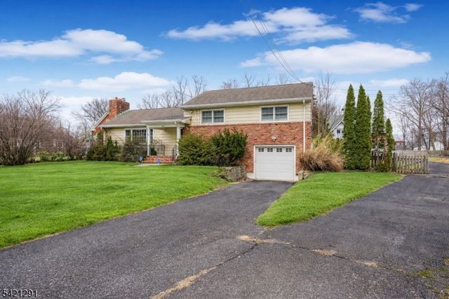 811 Field Ave, Plainfield City, NJ 07060