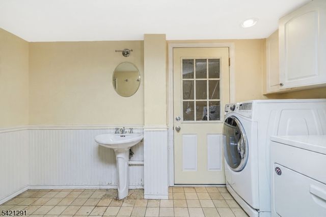 811 Field Ave, Plainfield City, NJ 07060