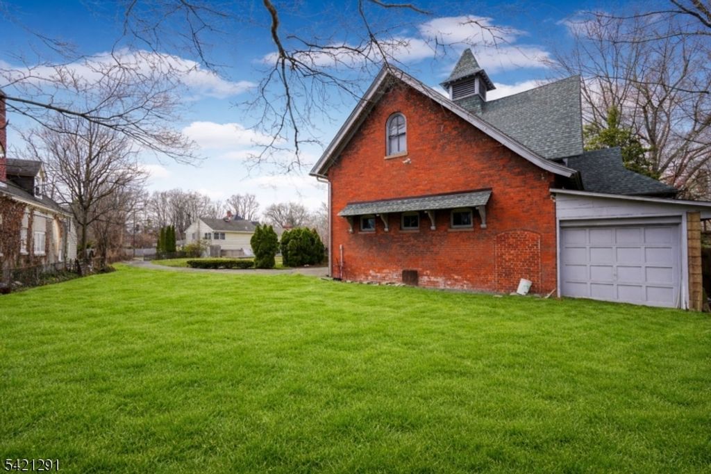 811 Field Ave, Plainfield City, NJ 07060 — photo 5