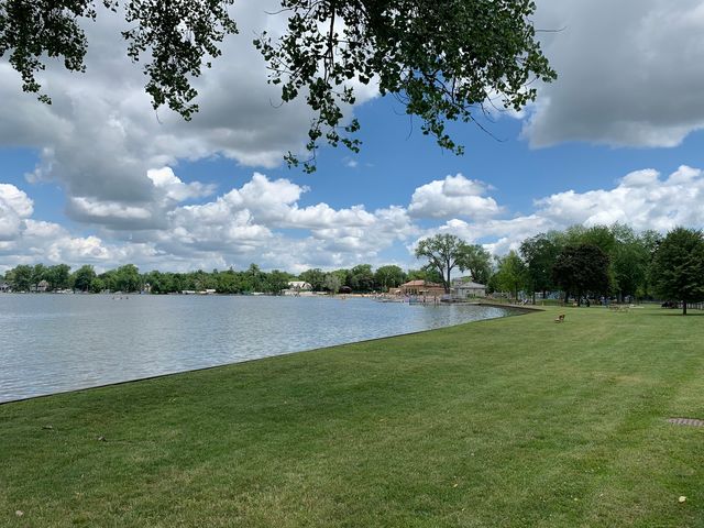 6920 Cambria Cove, Lakewood, IL 60014