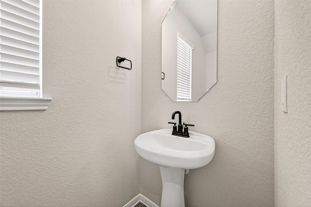 312 Stone Placa, Brookshire, TX 77423