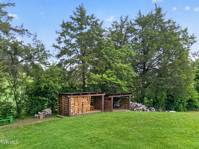 835 John Bird Road, Afton, TN 37616