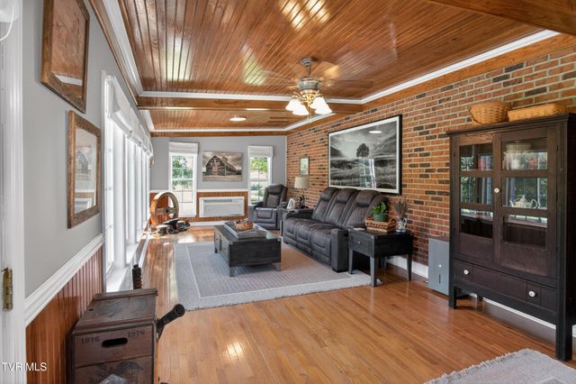 835 John Bird Road, Afton, TN 37616