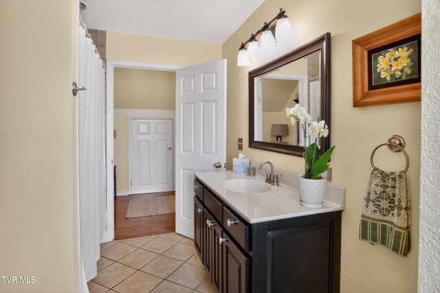 835 John Bird Road, Afton, TN 37616