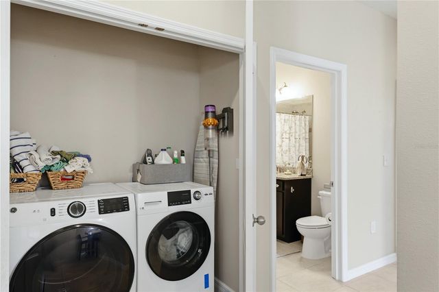 8423 KARPEAL DRIVE 1501, Sarasota, FL 34238