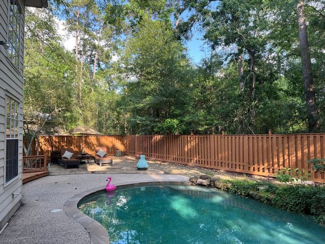 3 Candle Pine Place Place, The Woodlands, TX 77381