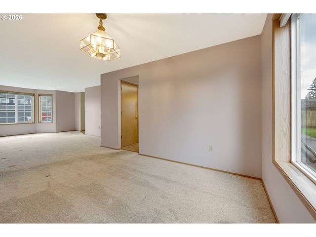 15814 Ne 70TH St, Vancouver, WA 98682