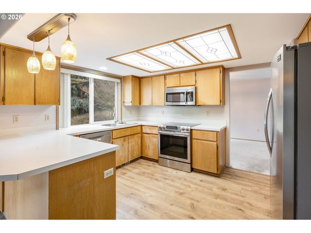 15814 Ne 70TH St, Vancouver, WA 98682