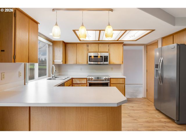 15814 Ne 70TH St, Vancouver, WA 98682