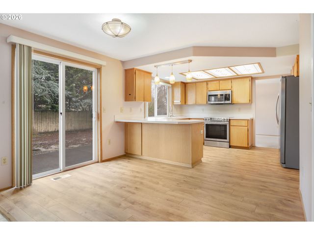 15814 Ne 70TH St, Vancouver, WA 98682