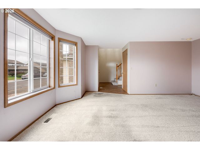 15814 Ne 70TH St, Vancouver, WA 98682